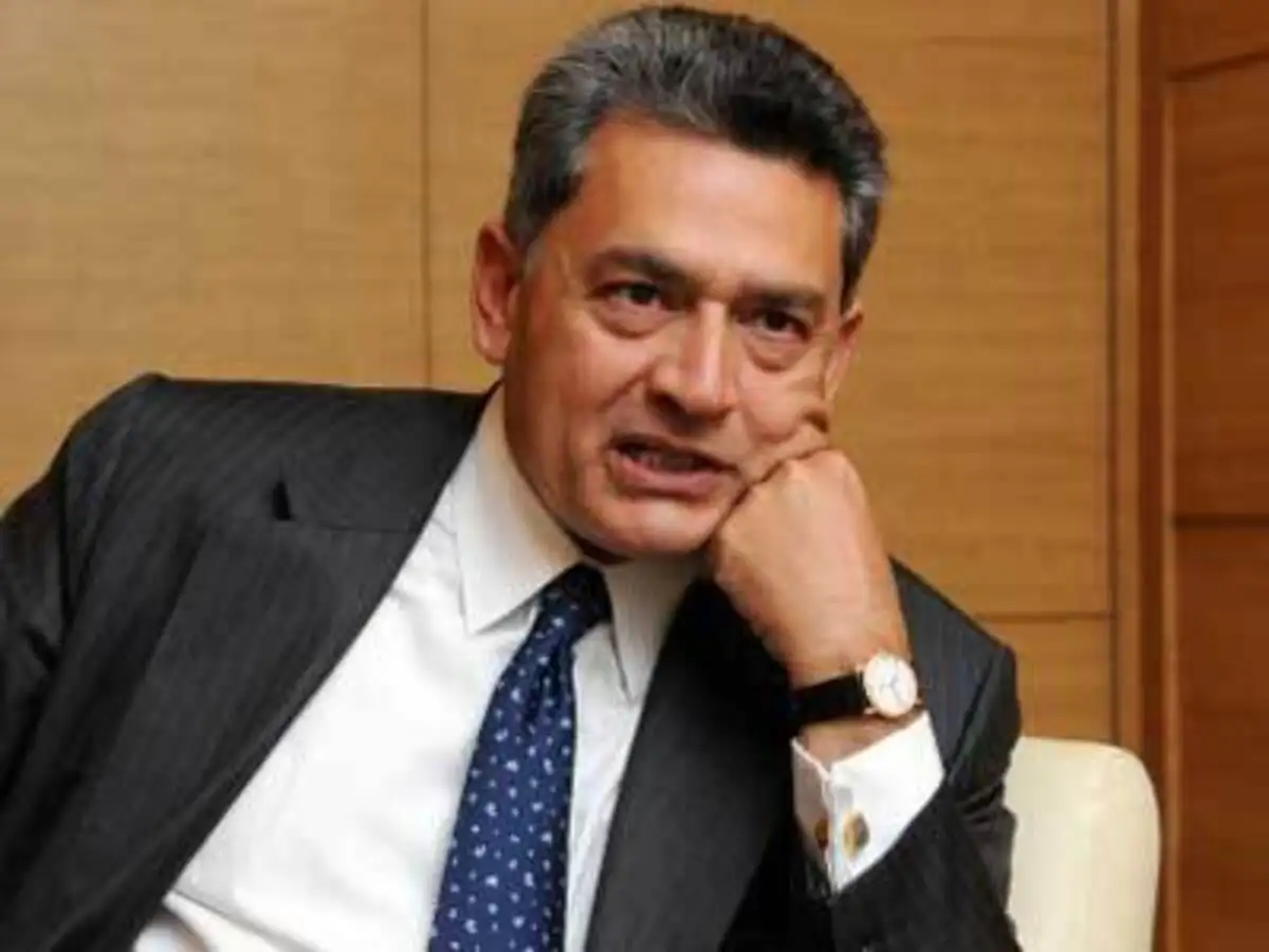 Goldman Sachs Former Director Rajat Gupta Seeks Probation On Insider Trading Charges The Economic Times