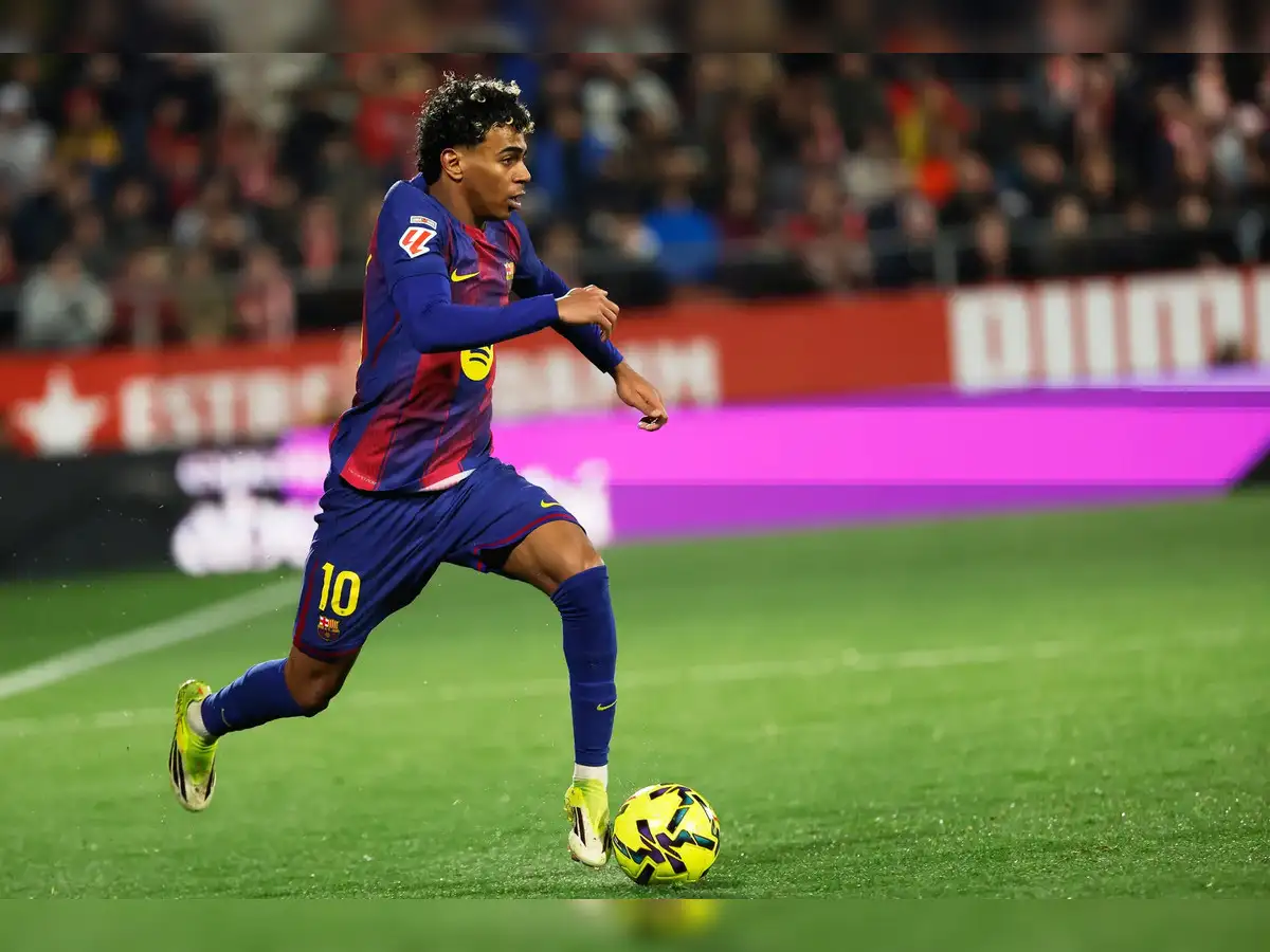 Lamine Yamal misses penalty as Girona stun Barcelona 2-1 in La Liga - The Economic Times