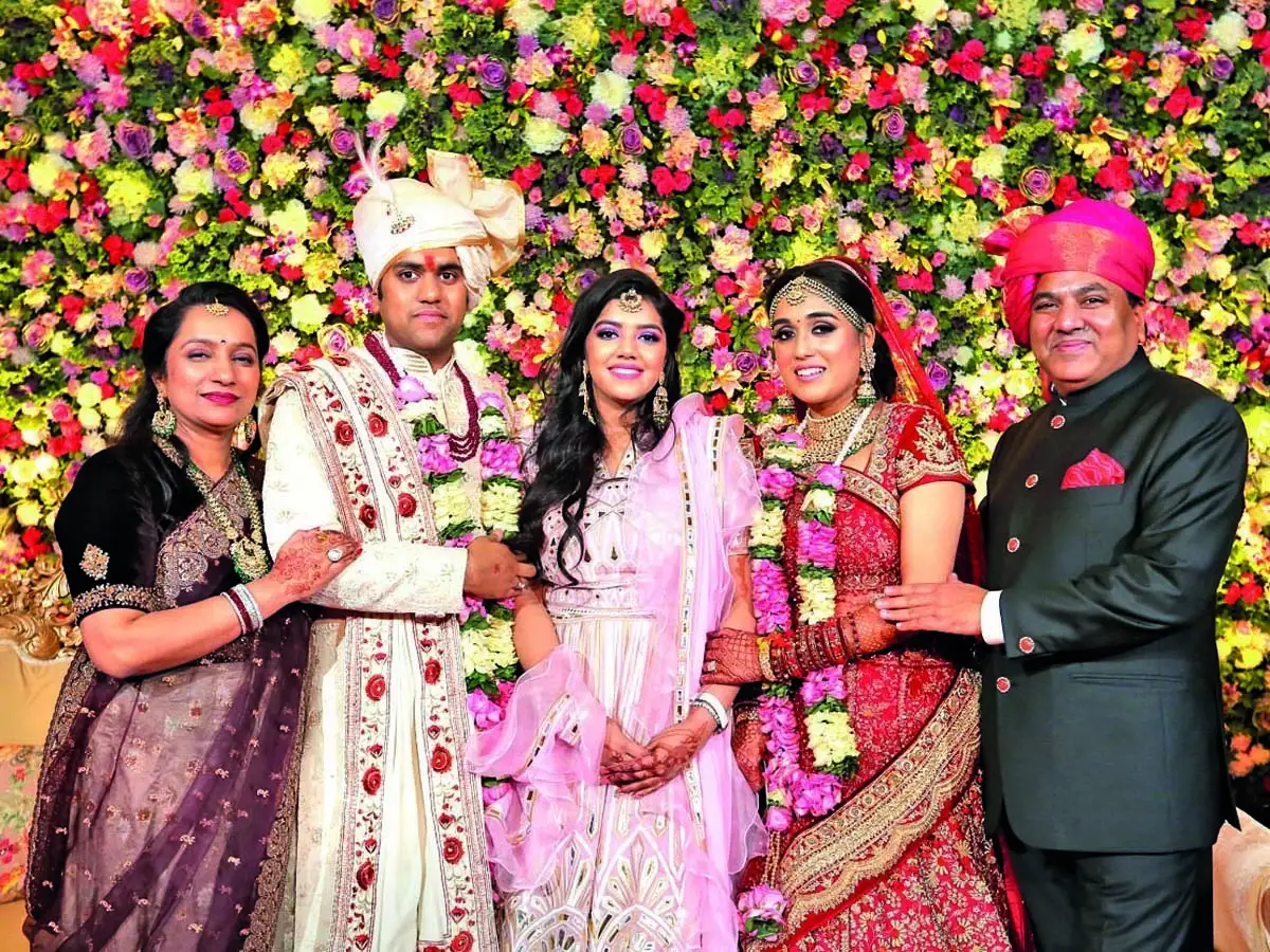 Sadhna Tv Network Wedding Diaries Sadhna Tv Network Chairman S Son Ties The Knot In Delhi The Economic Times