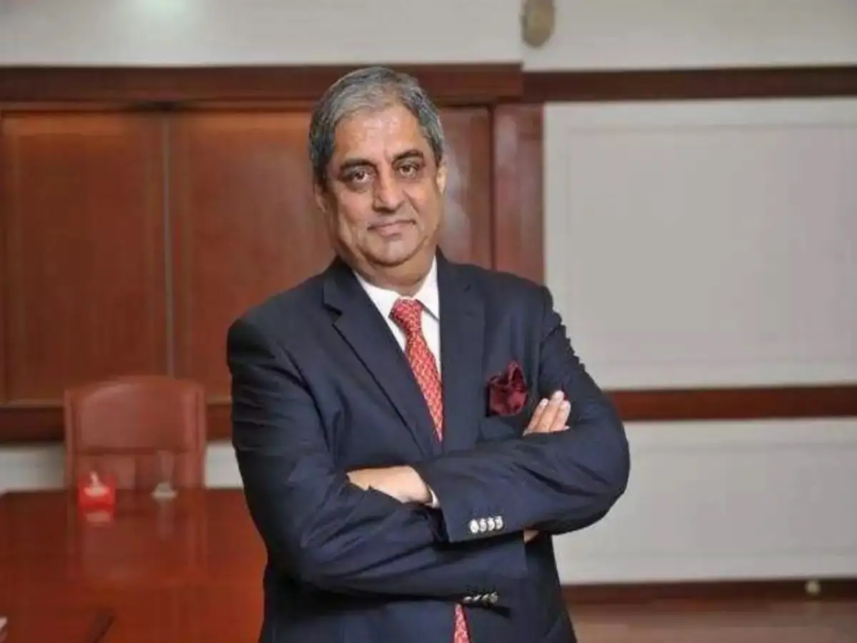 Icici Bank Aditya Puri Rival Icici Bank Expresses Gratitude Towards Aditya Puri For His Contribution To Banking The bank has a network of 2,035 branches and about 5,518 atms in india and presence in 18 countries.