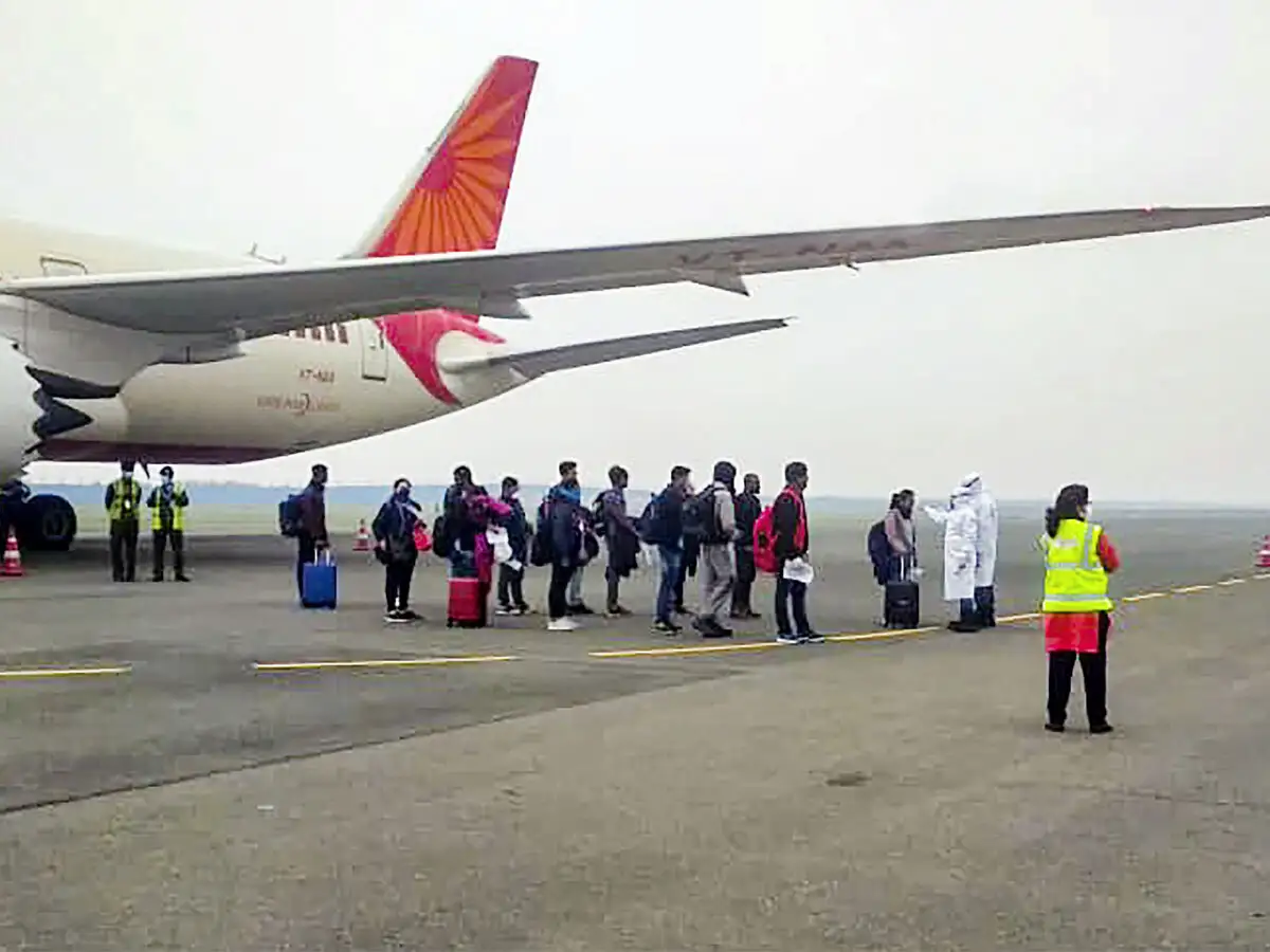 Vande Bharat Flight Fare Vande Bharat Fares Cut For Us Canada The Economic Times