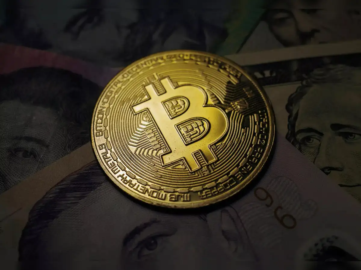 Bitcoin falls below $19,000 as cryptos creak under rate hike risk - The  Economic Times