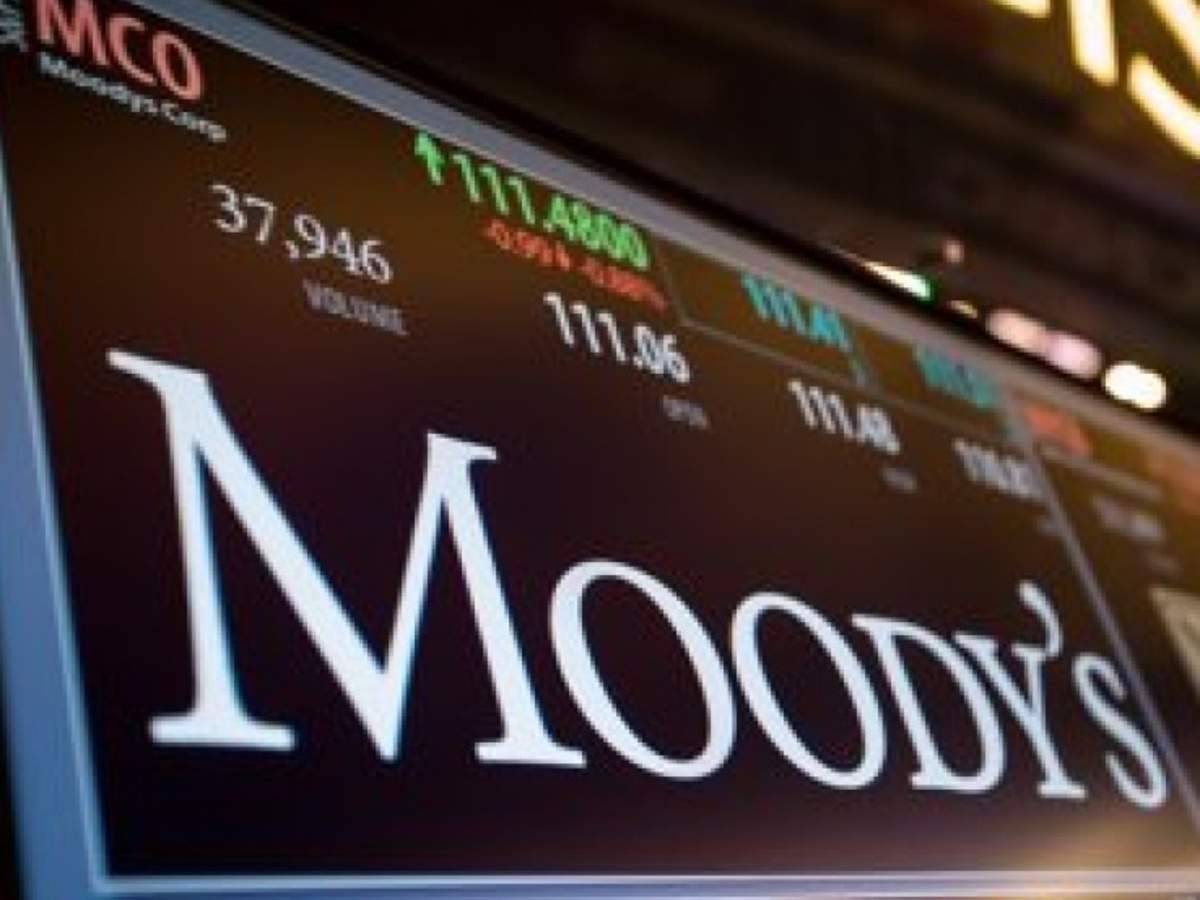 rating: Moody's cuts India rating to lowest investment grade - The Economic  Times