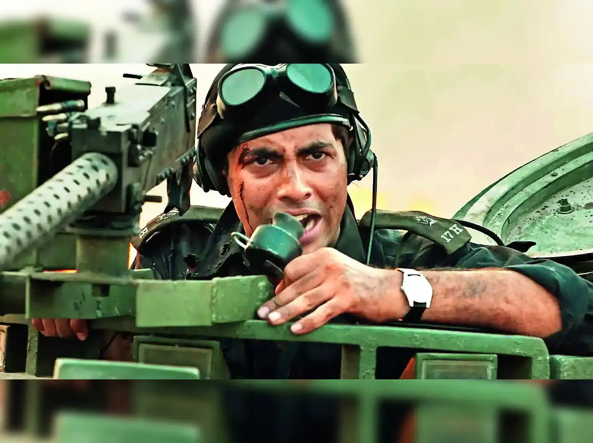 Jai Sriram...Raghavan! An anti-war war movie, with meta help from Paaji &amp; Asrani