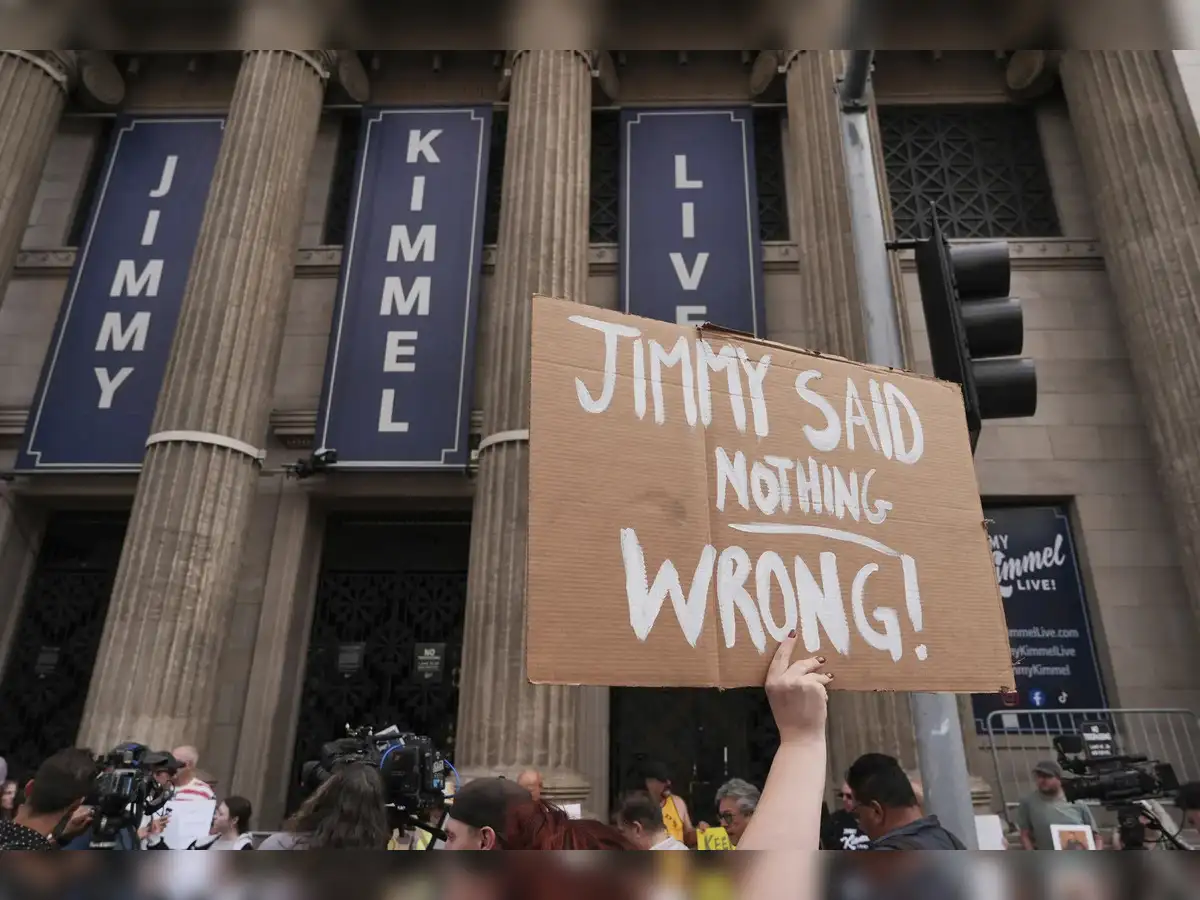 Jimmy Kimmel returns to his late-night show after ABC lifts suspension - The Economic Times