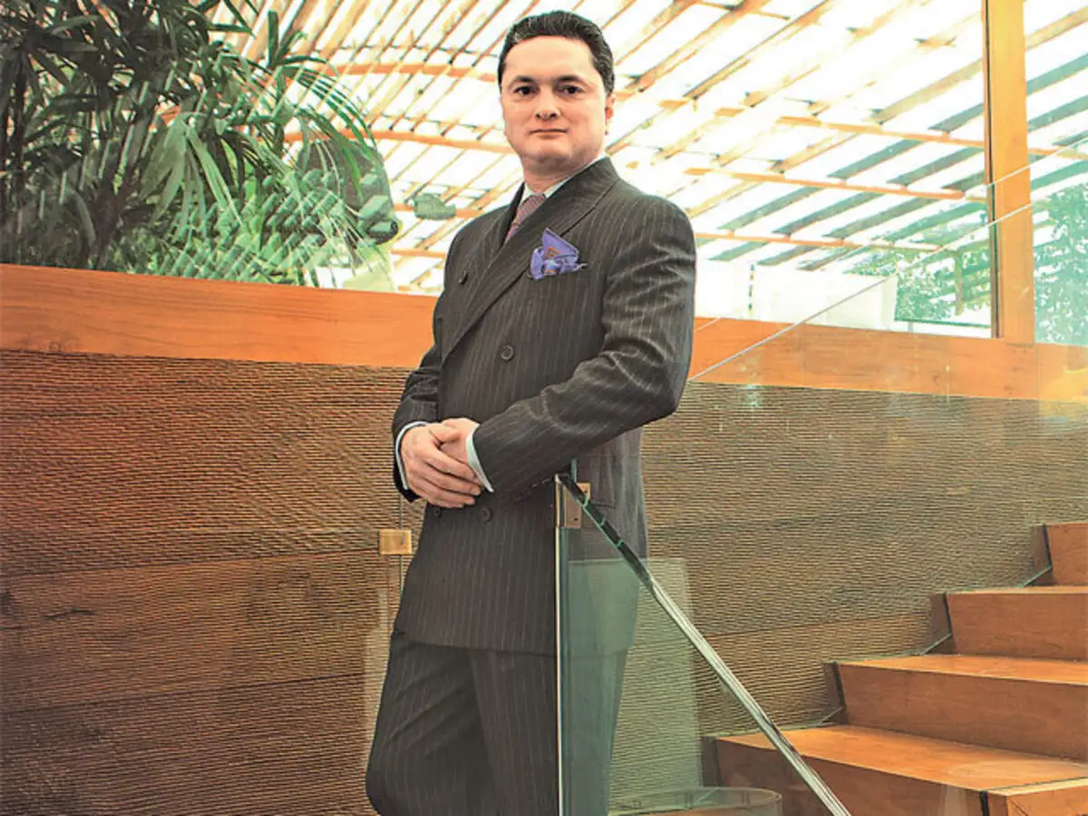raymond summer coat