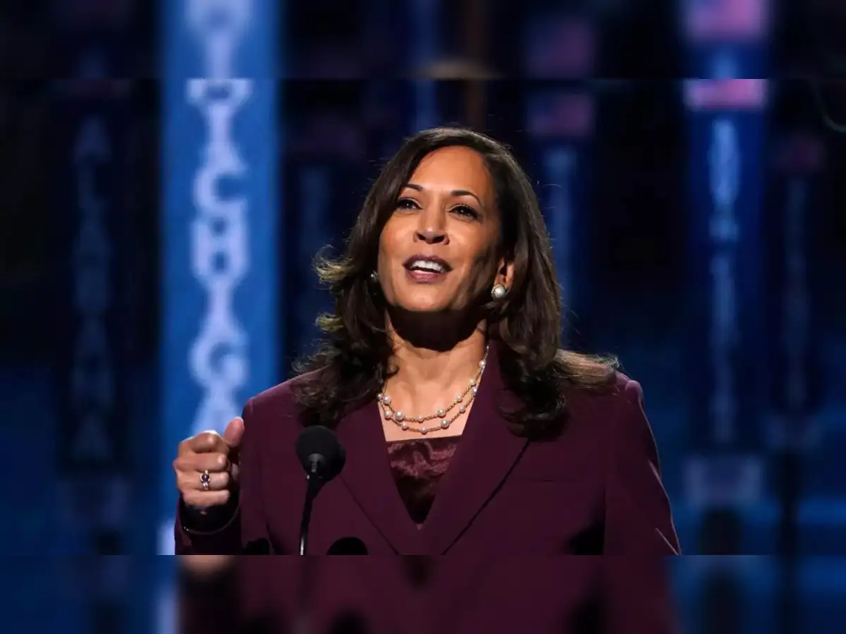 crypto industry: US crypto executives to throw Washington fundraiser for Kamala  Harris - The Economic Times