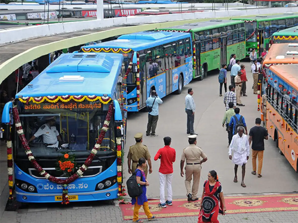 BMTC: Bengaluru Metropolitan Transport Corporation owes Rs 167 crore to its  staff - The Economic Times
