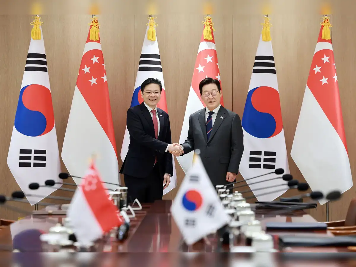 South Korea's Lee to hold summit with Singapore's Wong on AI, tech cooperation