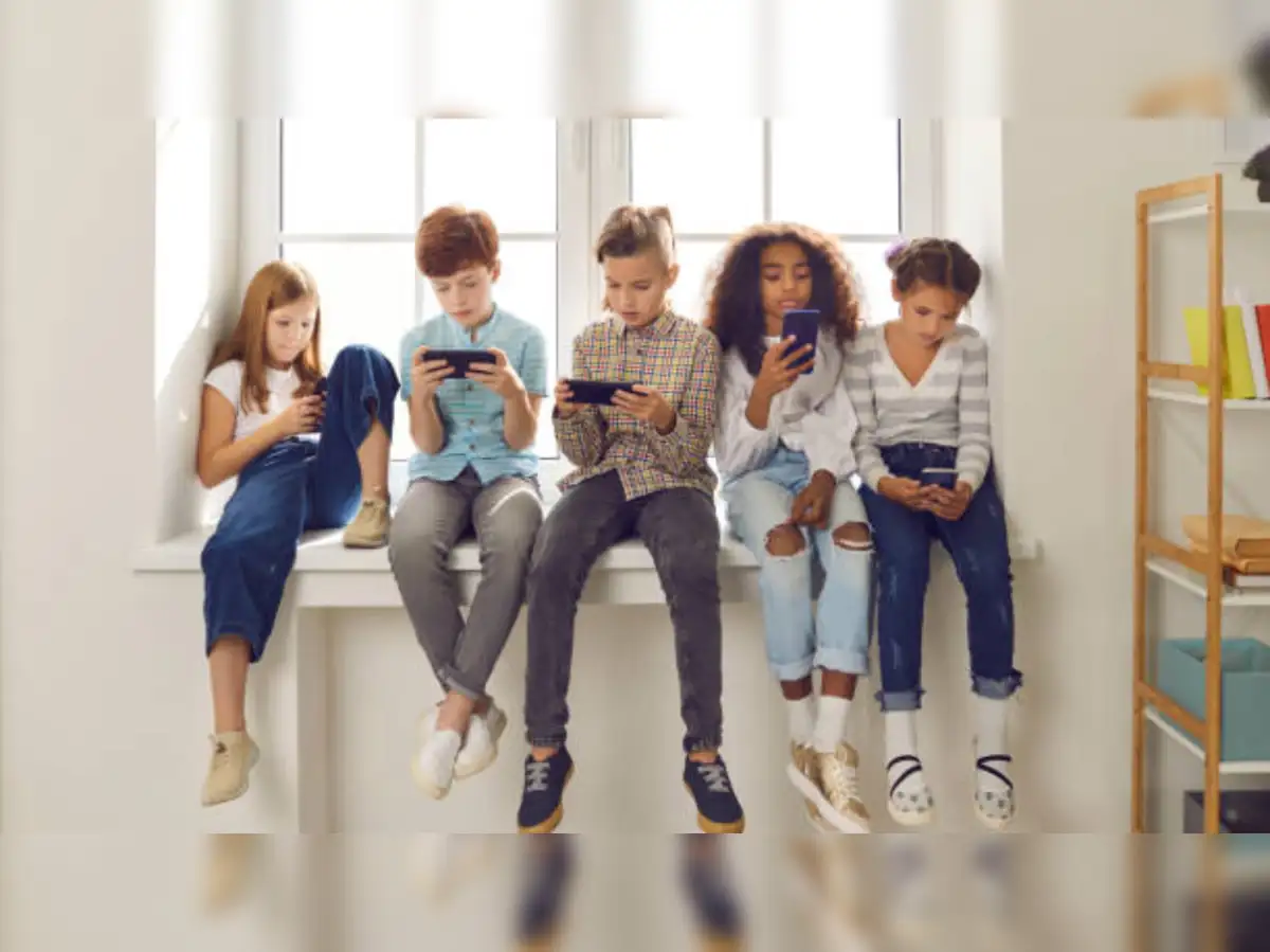 From Australia to Europe, countries move to curb children's social media access