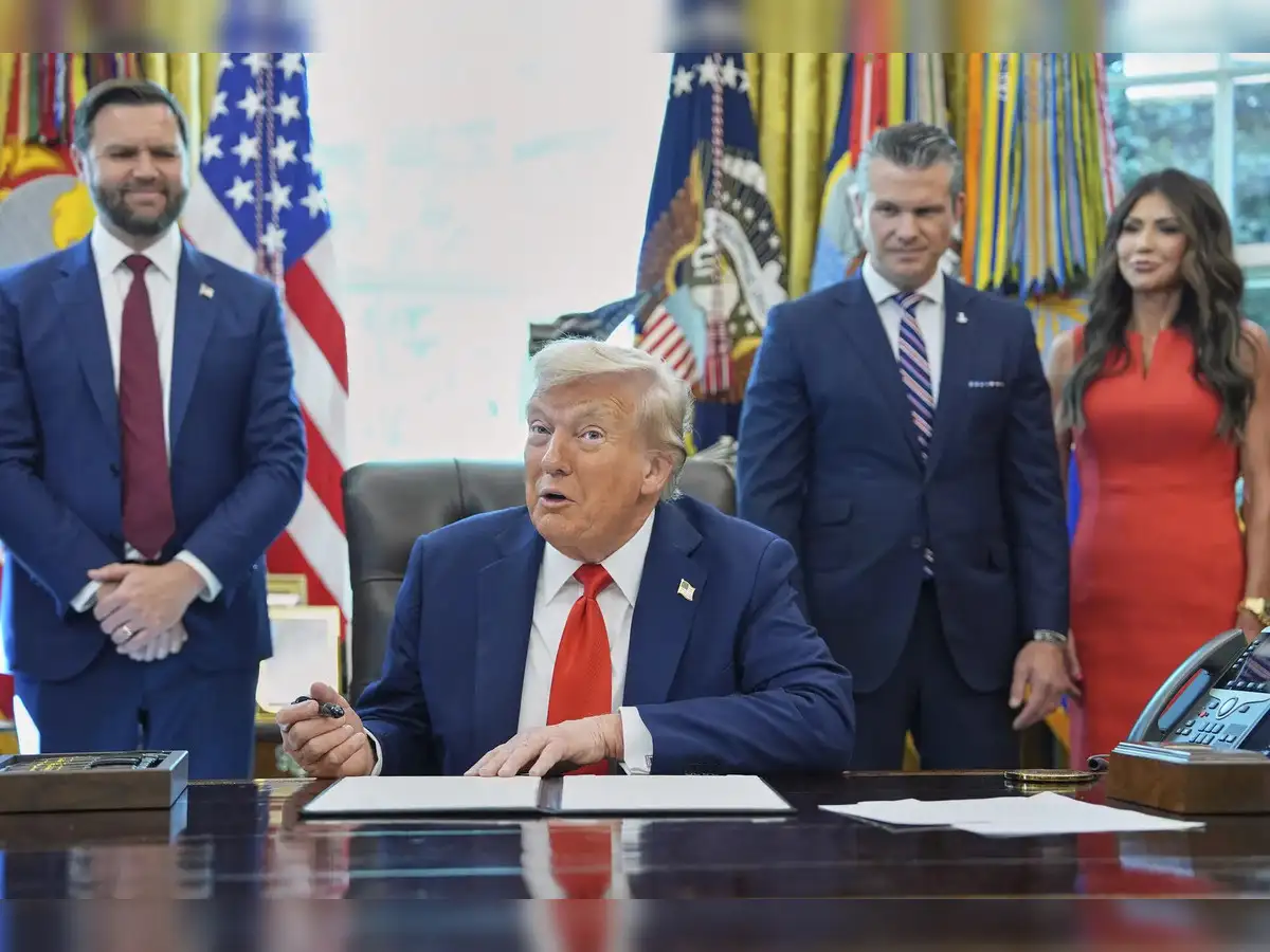 Donald Trump company to own Cryptocurrency token CRO. What we know so far -  The Economic Times