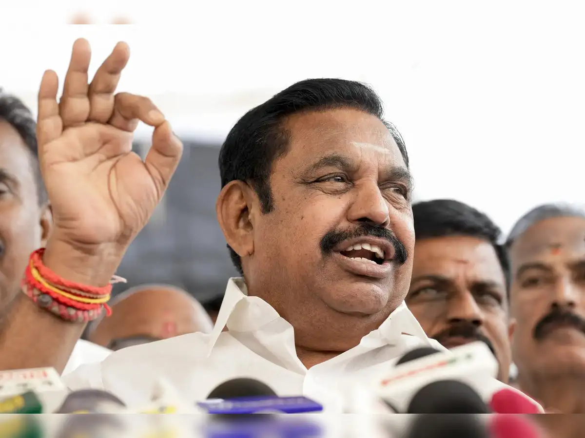 Palaniswami kicks off poll pitch as AIADMK district secretaries begin campaign