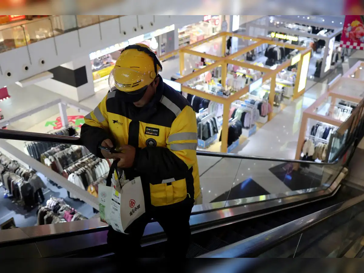 Meituan Shares Soar as Chinese Media and Regulators Call for End to Price War