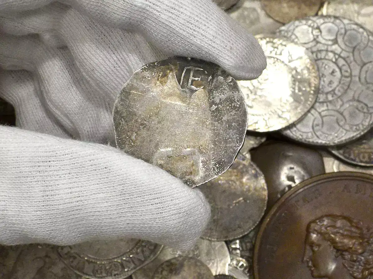 Rare 17th-century one shilling coin expected to fetch $300,000 at auction -  The Economic Times