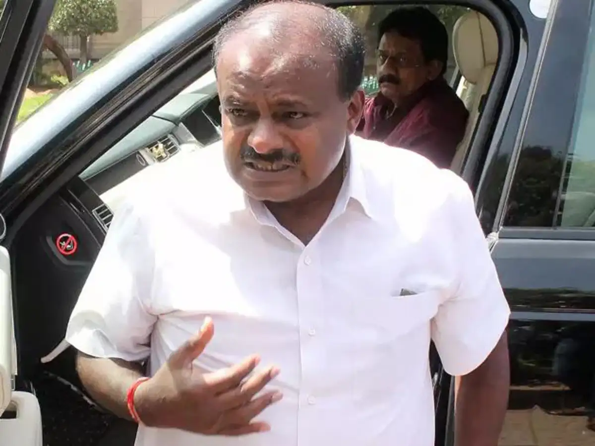 Hd Kumaraswamy Nobody Can Touch Me Till At Least Till Ls Polls H D Kumaraswamy The Economic Times the economic times