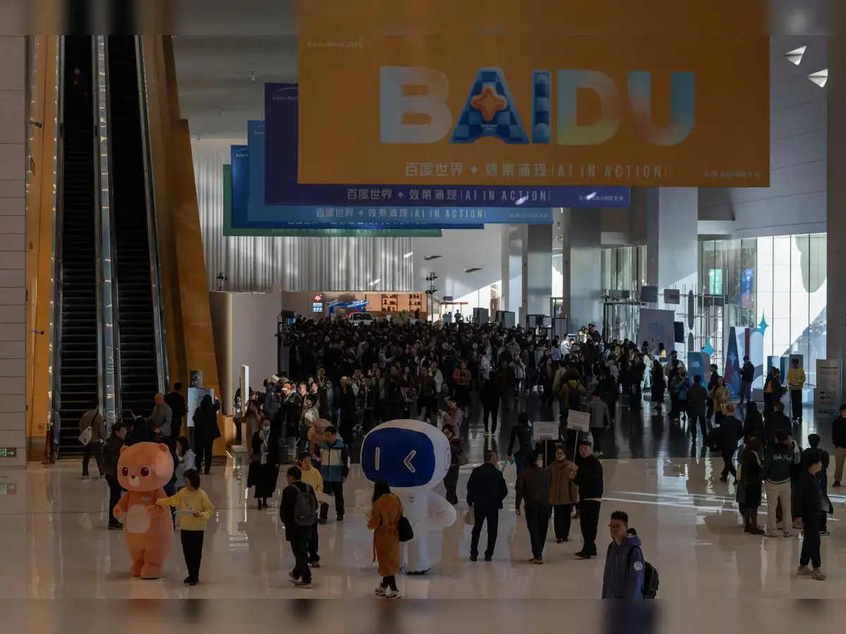 China suspends new autonomous vehicle permits after Baidu outage: Report