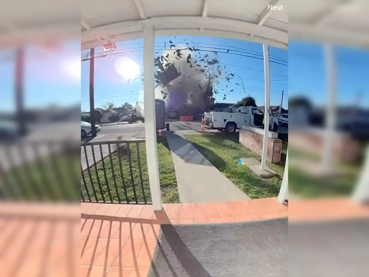 California Explosion: 6 injured, 2 missing after blast in residential  street in Hayward, incident caught on camera; watch video - The Economic  Times