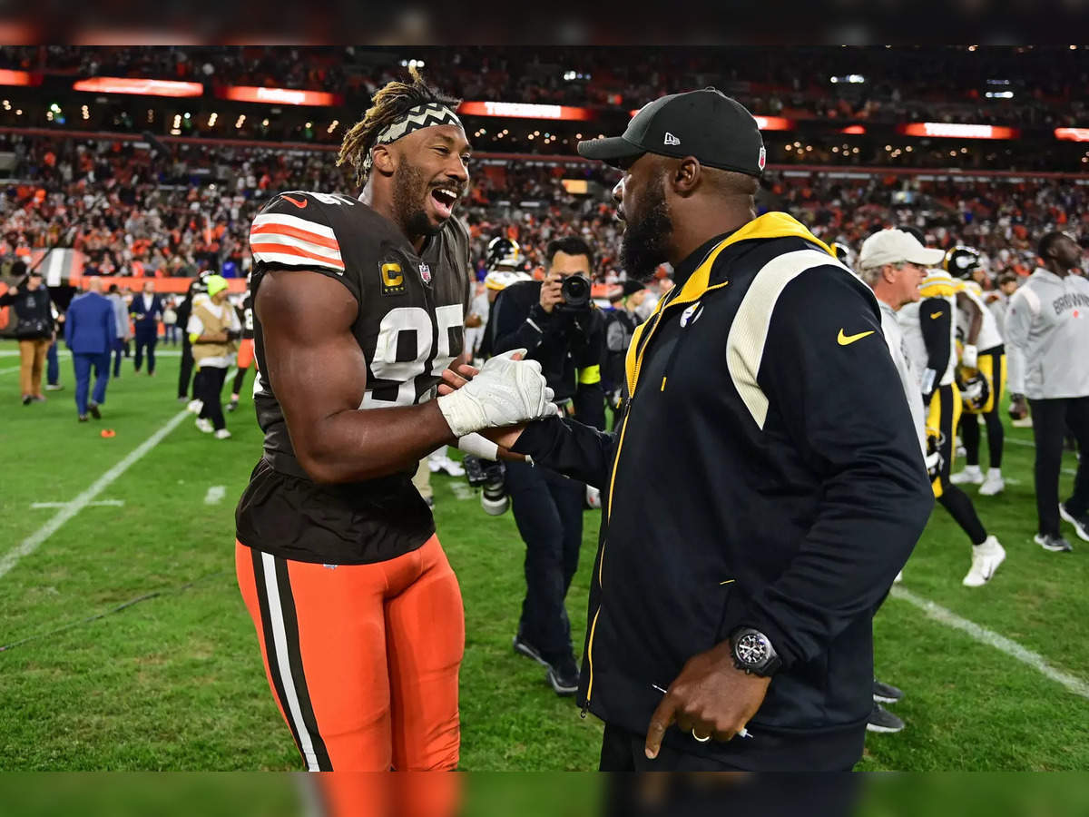 Myles Garrett rocks Dragon Ball Z visor at Orange and Brown scrimmage