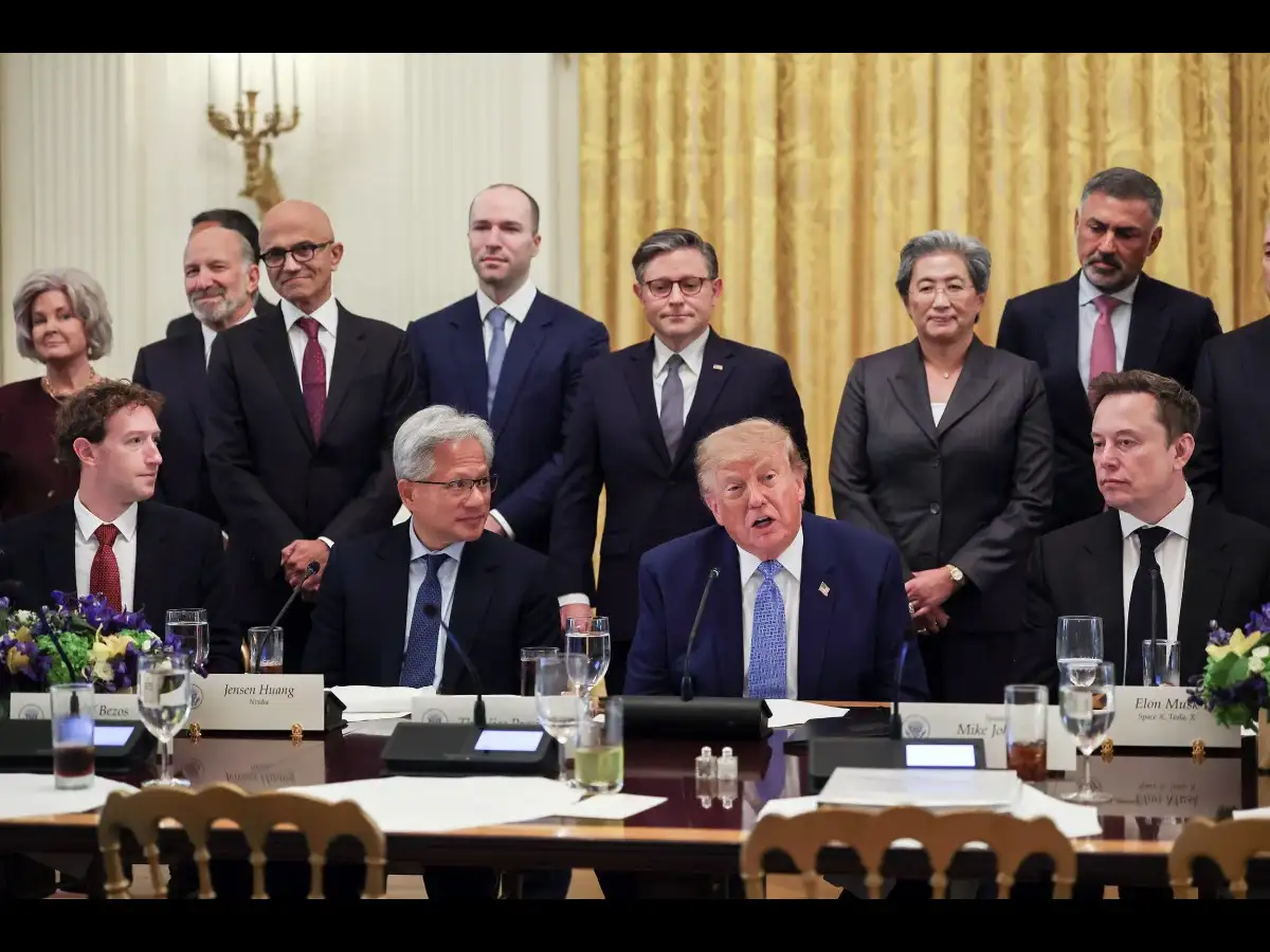 Trump’s AI liability push opens blame game 