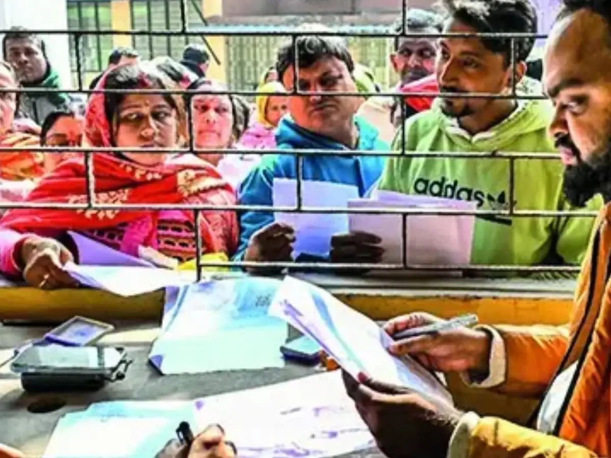 Maachh, Mandate & Missing Names: Bengal’s voter list goes off the menu