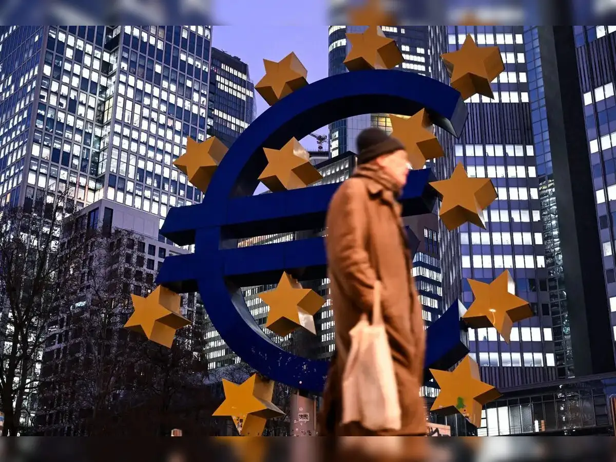 ECB Predicts 4% Productivity Growth Boost for Euro Area Over Next Decade