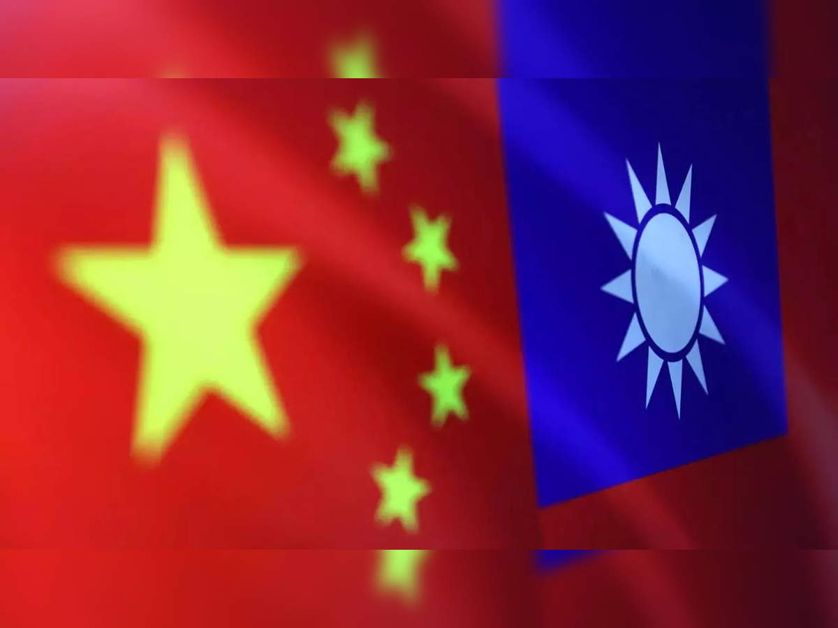 No 'median line' in Taiwan Strait: China asserts after sending 103  warplanes around Taiwan - The Economic Times