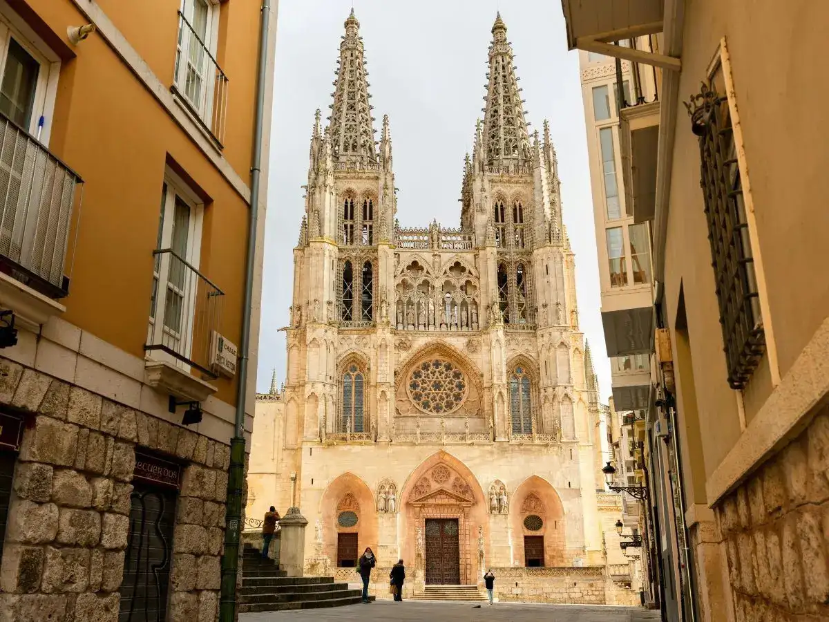 Spain weighs tourism boost against risks from Middle East war