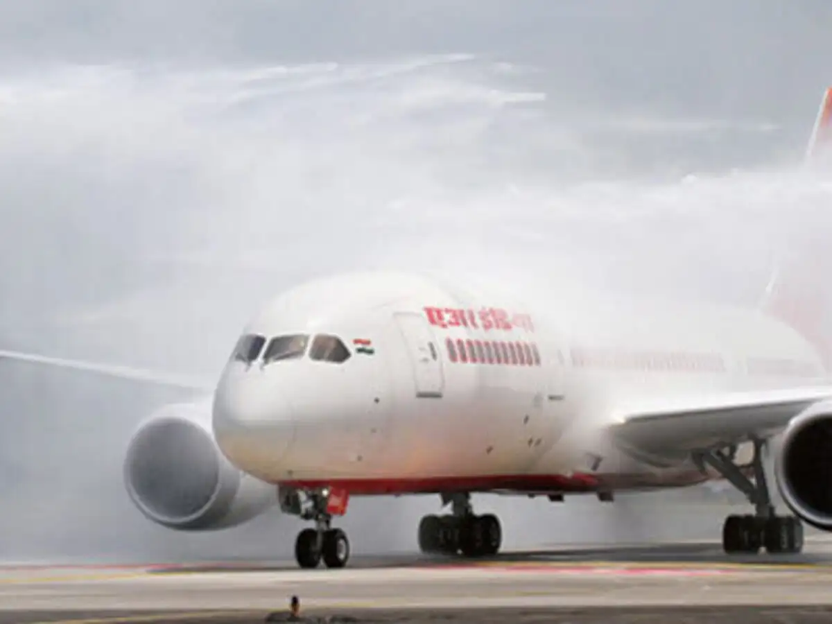Oneworld Alliance Eyeing Indian Airline Partner The Economic Times