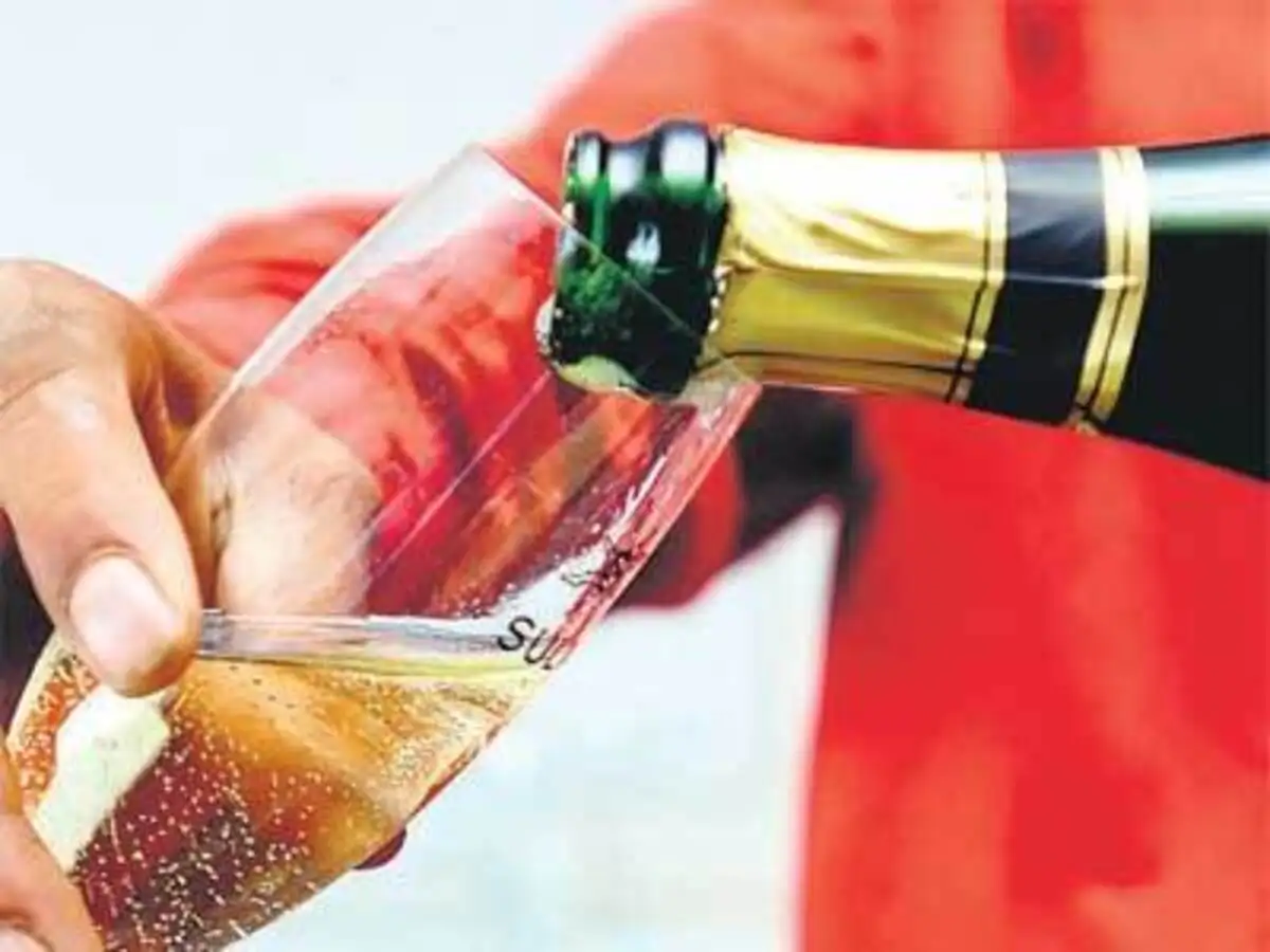 All India Wine Producers Association Moet Hennessy Of Lvmh Group To Launch First India Made Sparkling Wine The Economic Times Champagne is usually consumed to commemorate some event or landmark in life. moet hennessy of lvmh group