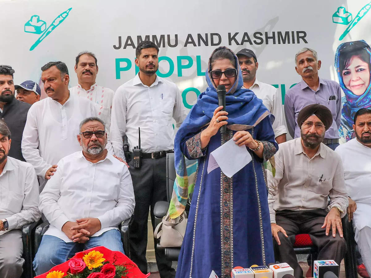 pdp: Mehbooba Mufti says she is under house arrest; Police denies  restriction, says she is free to move - The Economic Times