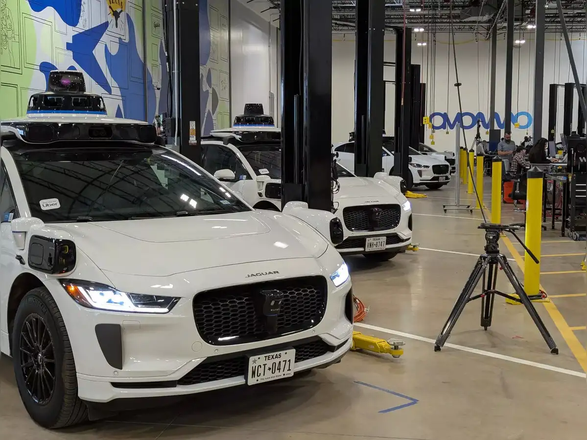 Uber accelerates autonomous vehicle strategy - The Economic Times