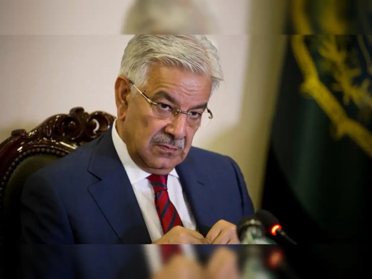 Pakistan defence minister says US leading de-escalation efforts in India  conflict 