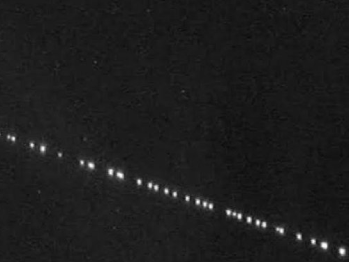 mysterious lights: String of mysterious lights over UP What were they? - The Economic