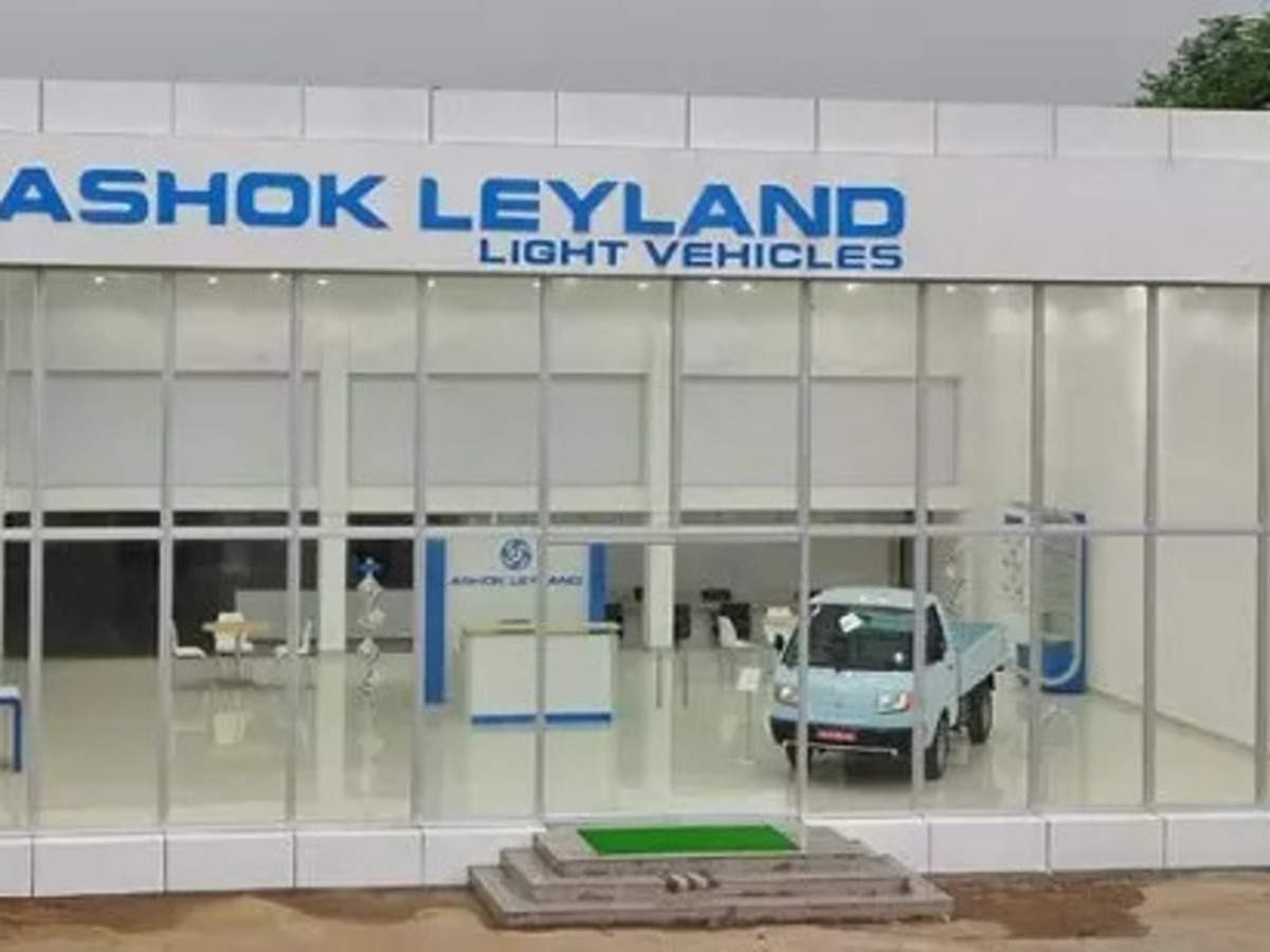 ashok leyland share price: Ashok Leyland rallies 5% to hit 52-week high on  August sales, UAE deal - The Economic Times