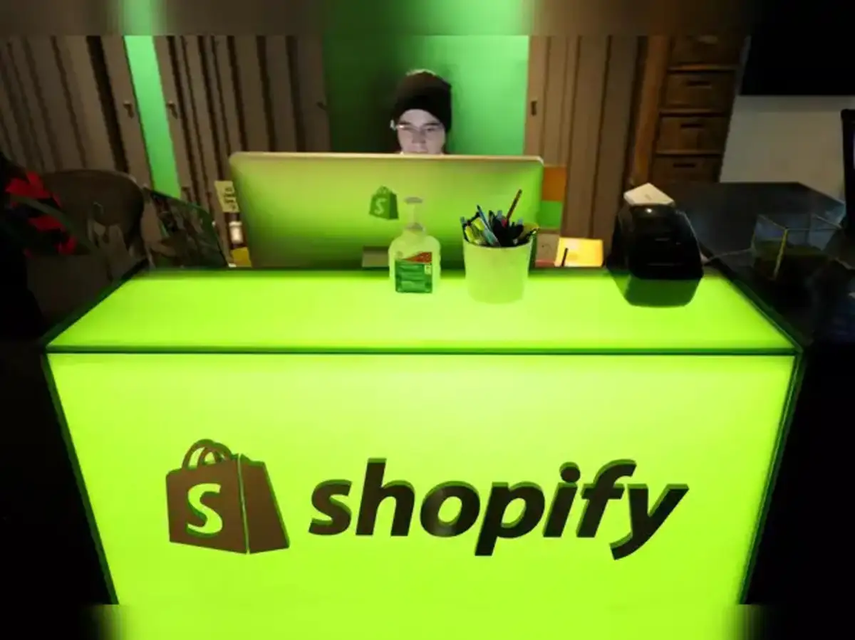 Shopify forecasts third-quarter revenue above estimates - The Economic Times