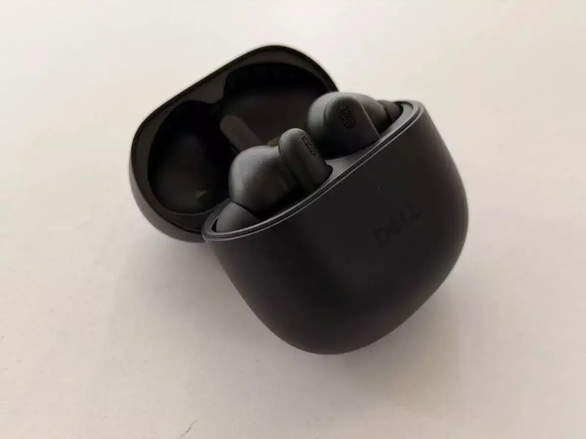 Dell Pro Plus Earbuds EB525 review: A productivity tool disguised