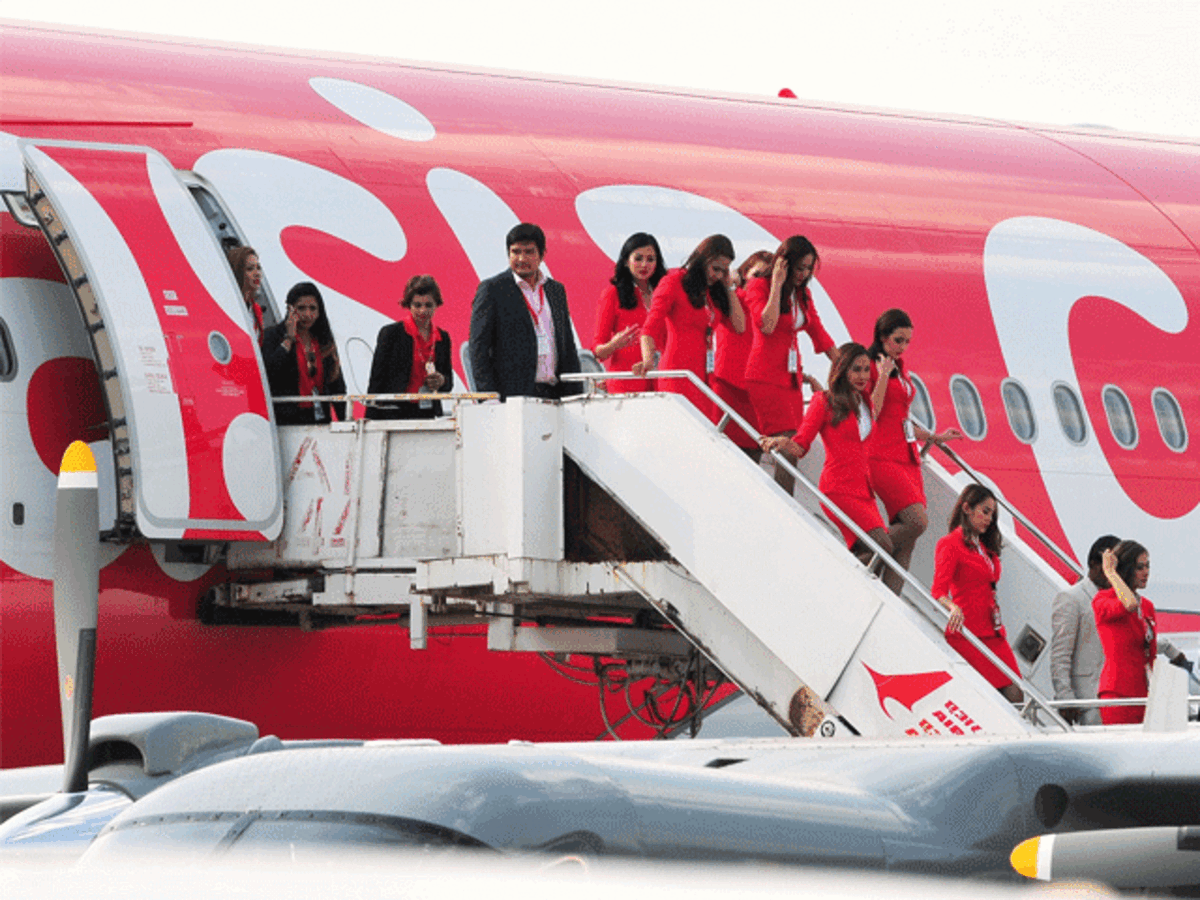 Air Asia Ipo Airasia India Ipo Not Far Tony Fernandes The Economic Times