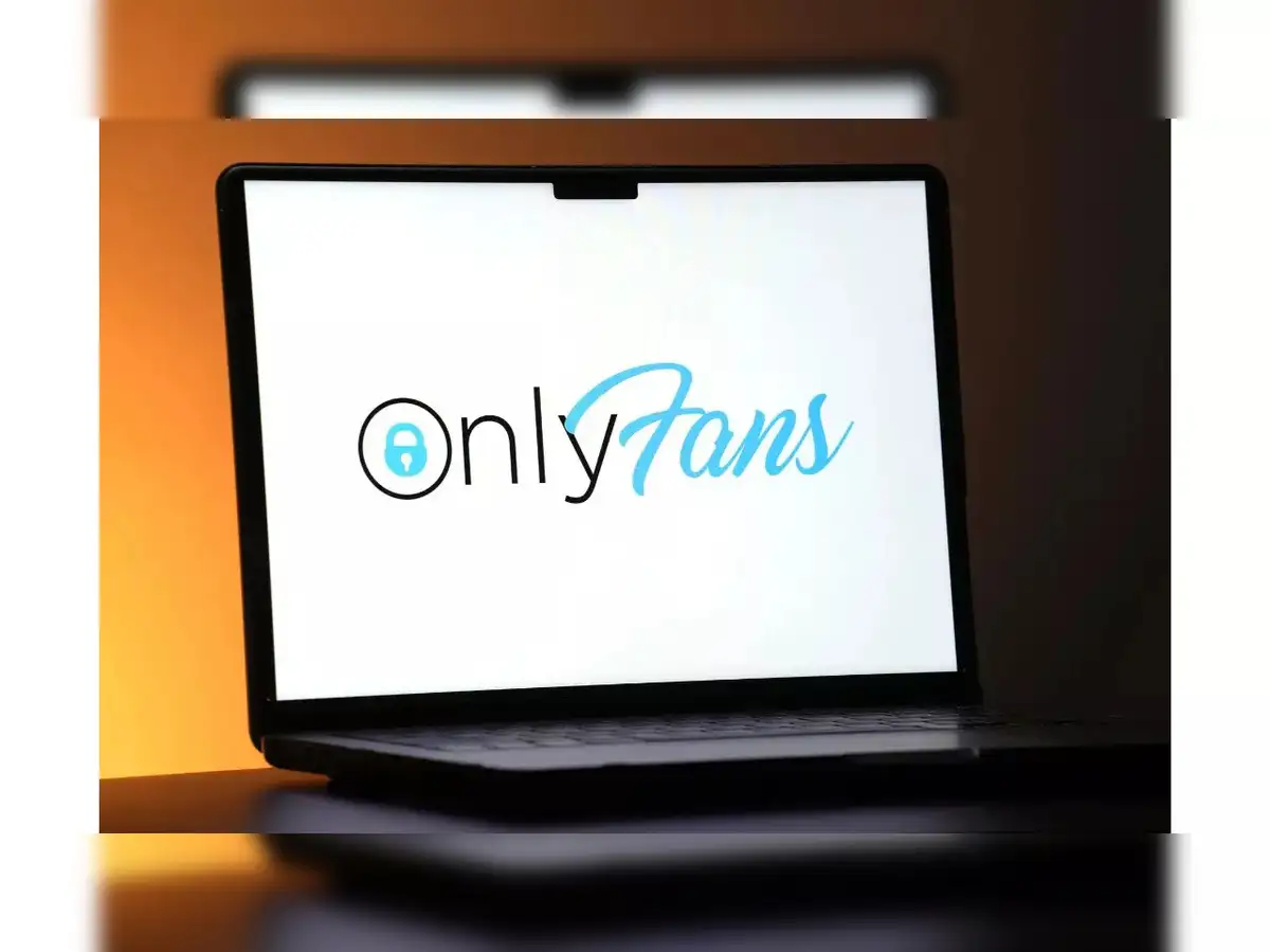 OnlyFans CEO reveals why he hires no middle managers and runs the  400-million-user platform with only 42 employees - The Economic Times