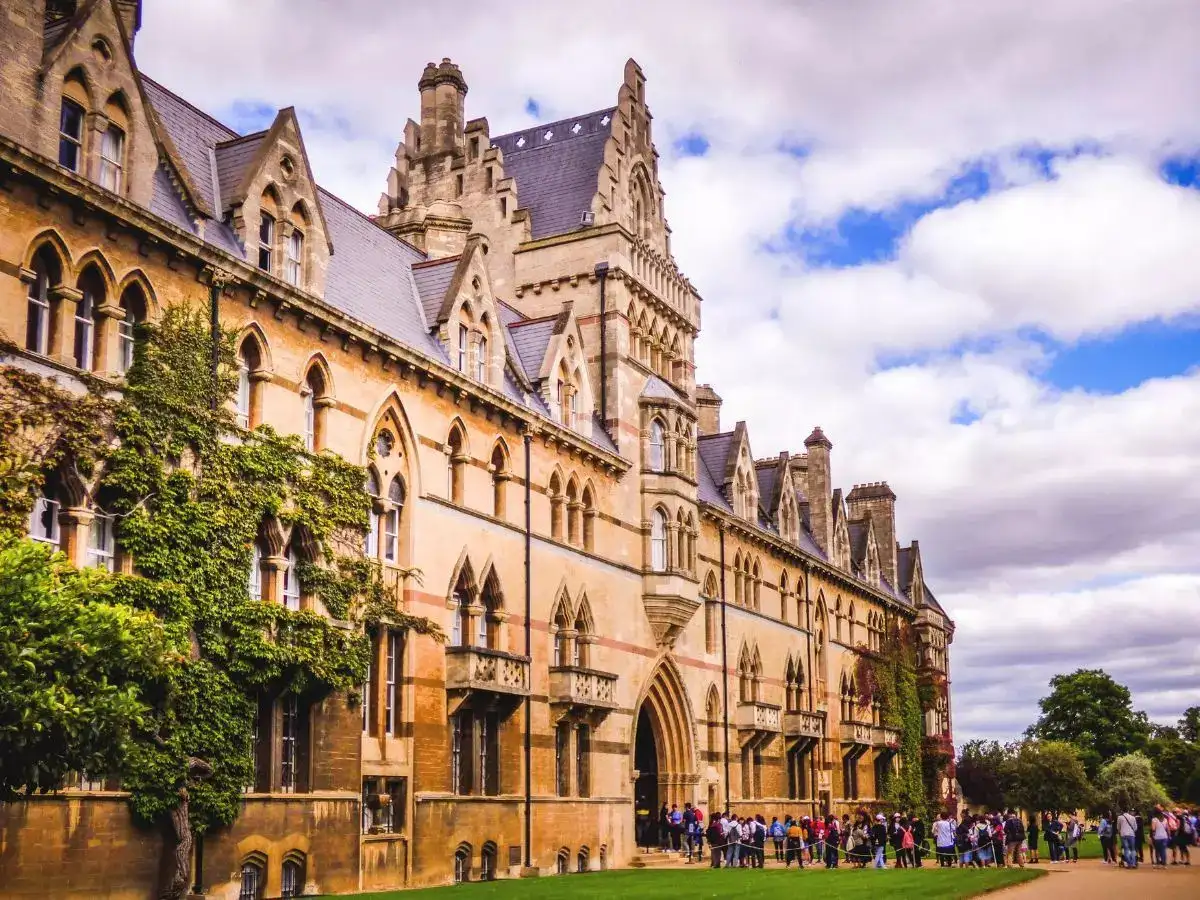 UK to bar universities from enrolling international students over asylum ‘back door’ abuse