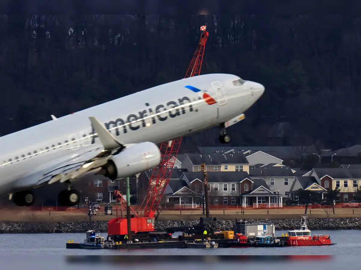 American Airlines Slashes Hundreds of Flights: Inside the Shocking August 2025 Route Cuts