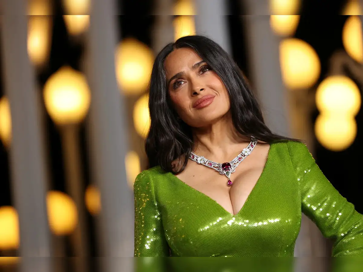 Salma Hayek: Salma Hayek's gorgeous green dress steals the spotlight  fans  can't stop staring - The Economic Times