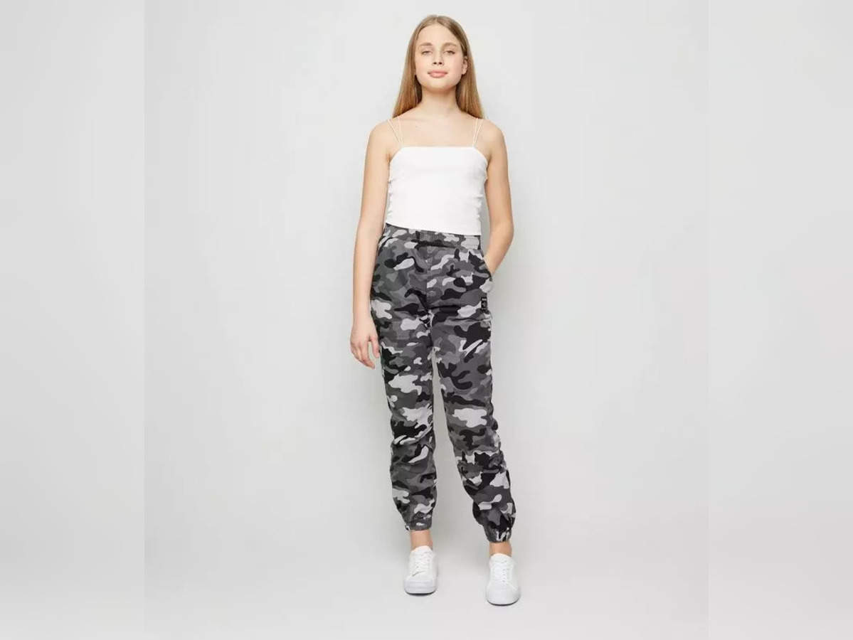 Best joggers for girls: 5 best joggers for girls under Rs.999