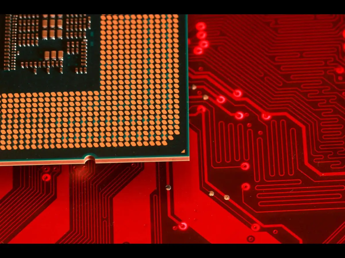 Efficient Computer Secures $100 Million Funding at $650 Million ...