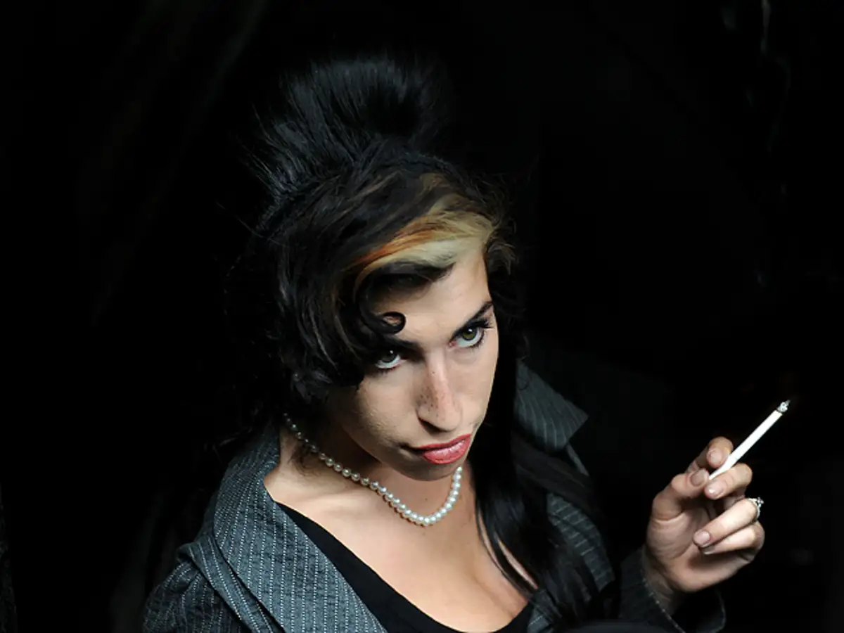 can cigarettes cause psychosis Smoking every day can increase psychosis risk, study finds