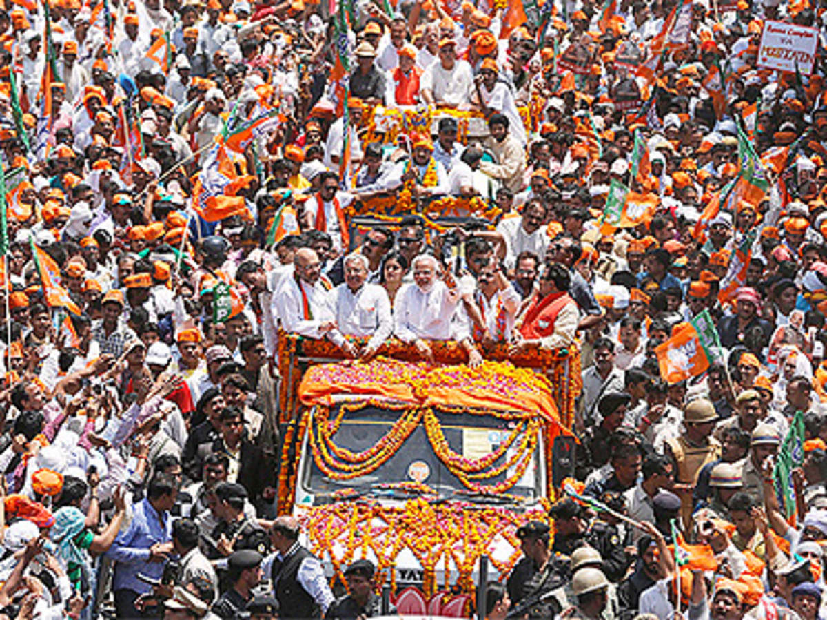 Congress objects to Modi's 'roadshow', questions ECI's silence