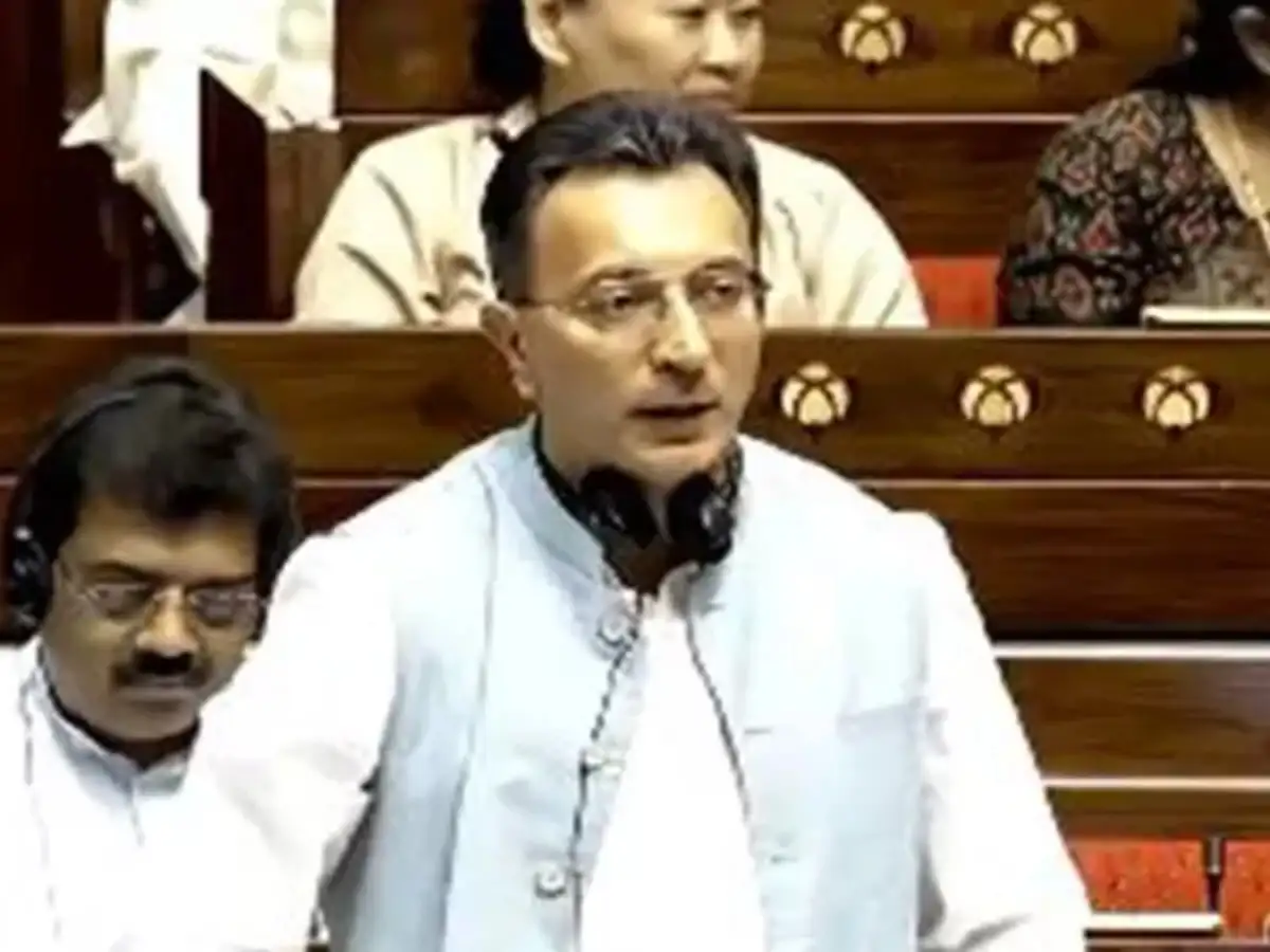 Govt issued 1,524 blocking directions for online betting, gambling platforms: MoS IT - The Economic Times