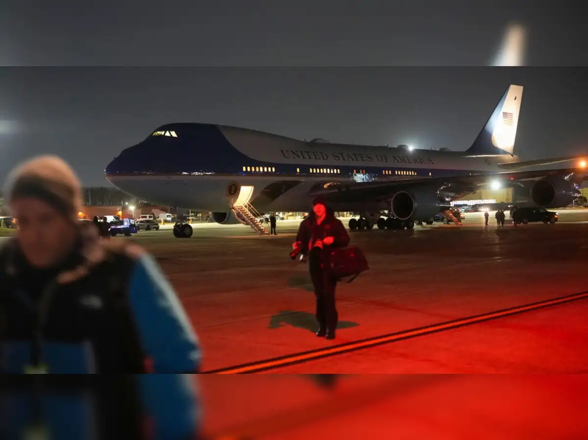 air force 1 backup plane