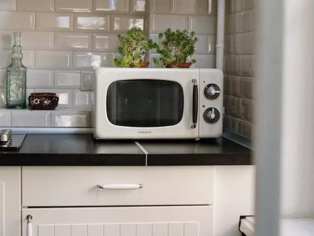 best microwave oven: Best 20 Litres Microwave Ovens in India - The Economic  Times