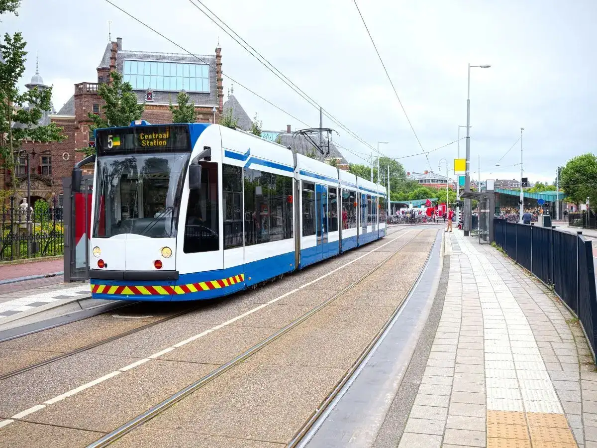 Netherlands plans €49 summer pass for cheaper public transport travel