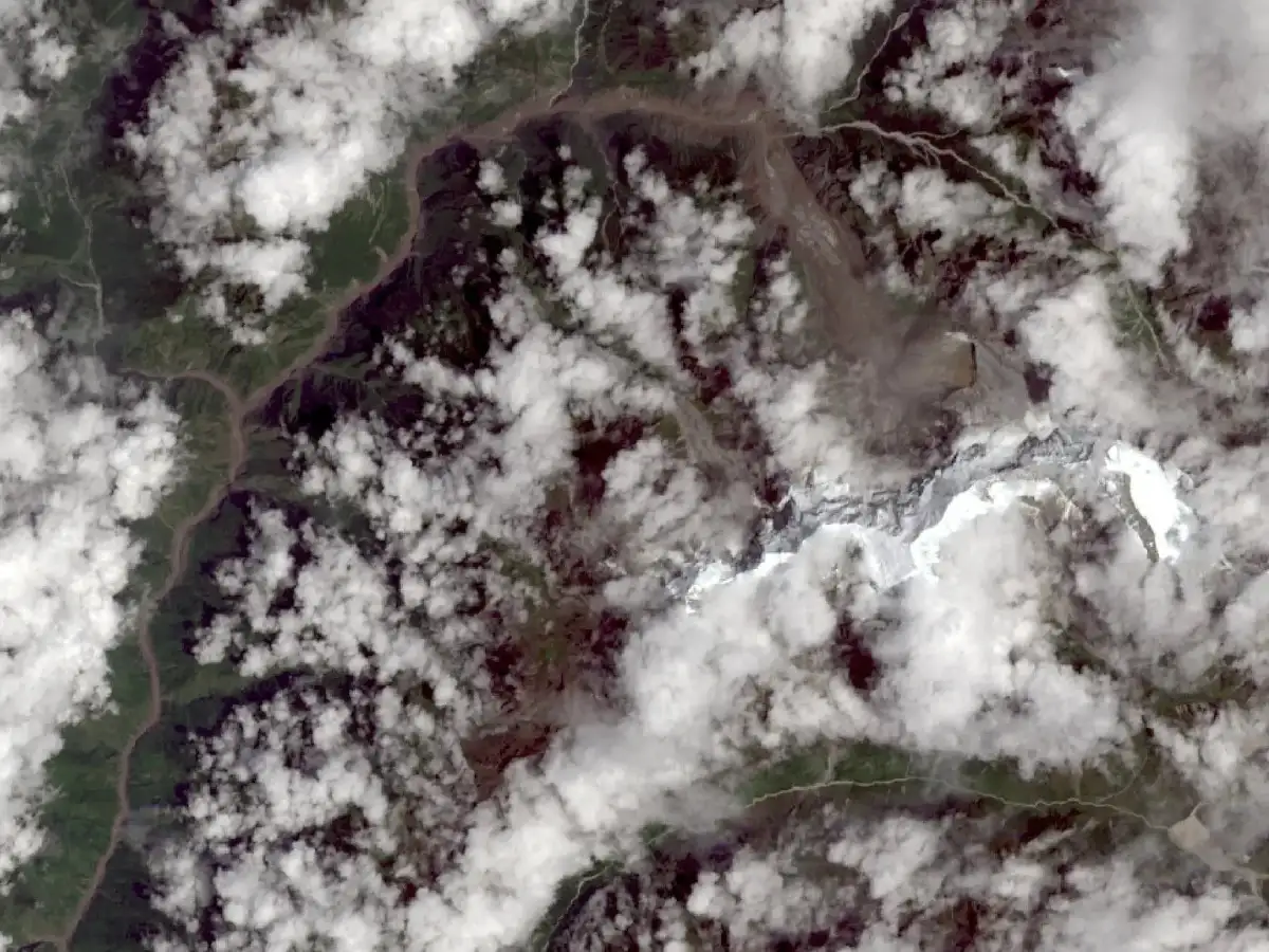 Nepal floods: MEA says 200 Indians stranded on Chinese side, 288 uncontactable